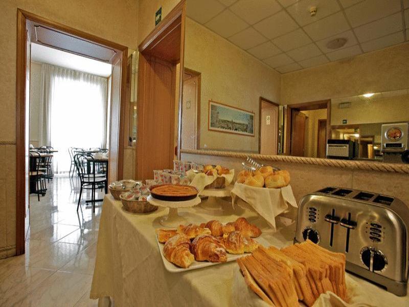 Hotell Embassy